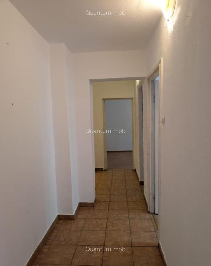 Apartament 3 camere decomandat, 67mp, Mihai Bravu, etaj 1/4 - 15