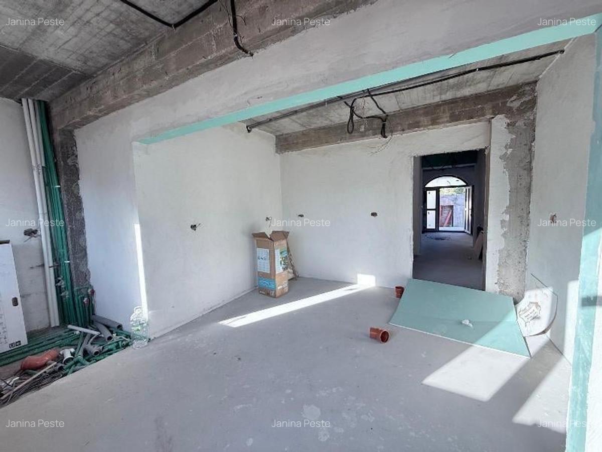 Vanzare  - Casa- Vila - Prelungirea Ghencea - Gladiolelor - teren 572mp - 330000 - 12