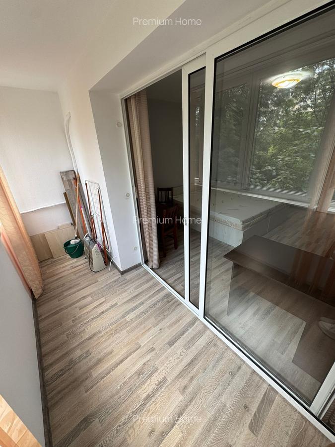 Garsoniera | IOR | Titan | Liviu Patrascanu | - 6