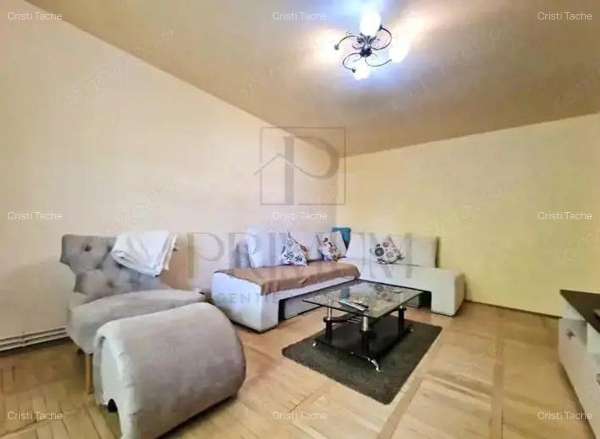 SOARELUI - ETAJ 1 - BLOC IZOLAT - 4 cam - 2 bai - 2 balcoane - centrala proprie - clima - 11