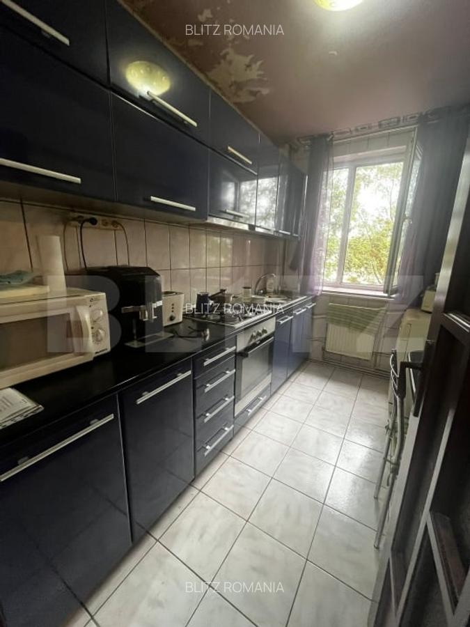 Apartament 4 camere, etaj 2, zona B-dul Decebal - 3