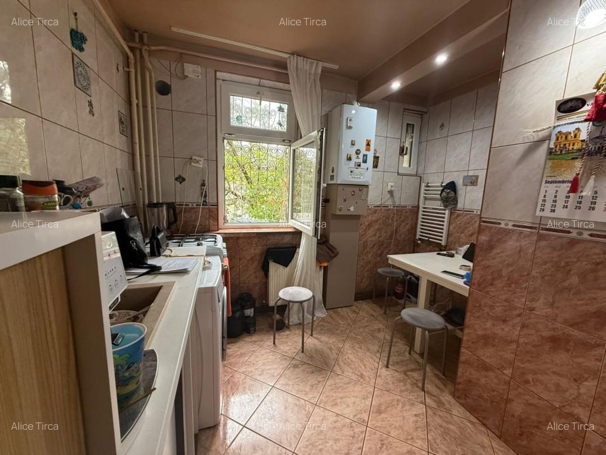 Apartament 3 camere, decomandat, 70 mp, Calea Bucuresti, Zona Teatru Colibri - 5