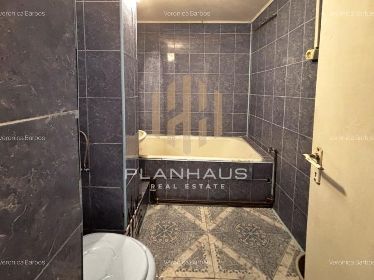 Garsoniera - etaj 2, in apropiere de liceul C. D. Nenitescu - 6