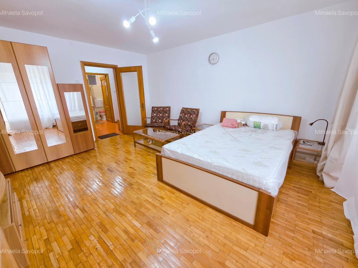 Garsoniera inchiriere Stirbei Voda bloc 1993 etajul 3/7 - 36