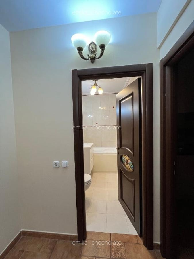 Apartament 3 camere de închiriat - 5