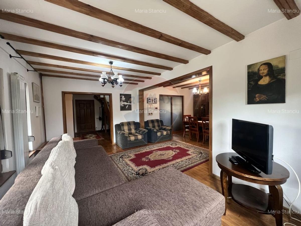 Casa de lemn cu teren generos de 1312 mp de vanzare in Fundulea - 9