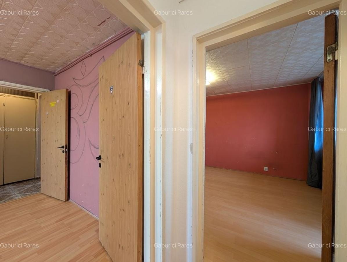 3 Camere Giulești, 60mp, Vedere Panoramică, Total de Renovat - 6 3 Camere Giulești, 60mp, Vedere Panoramică, Total de Renovat - 6