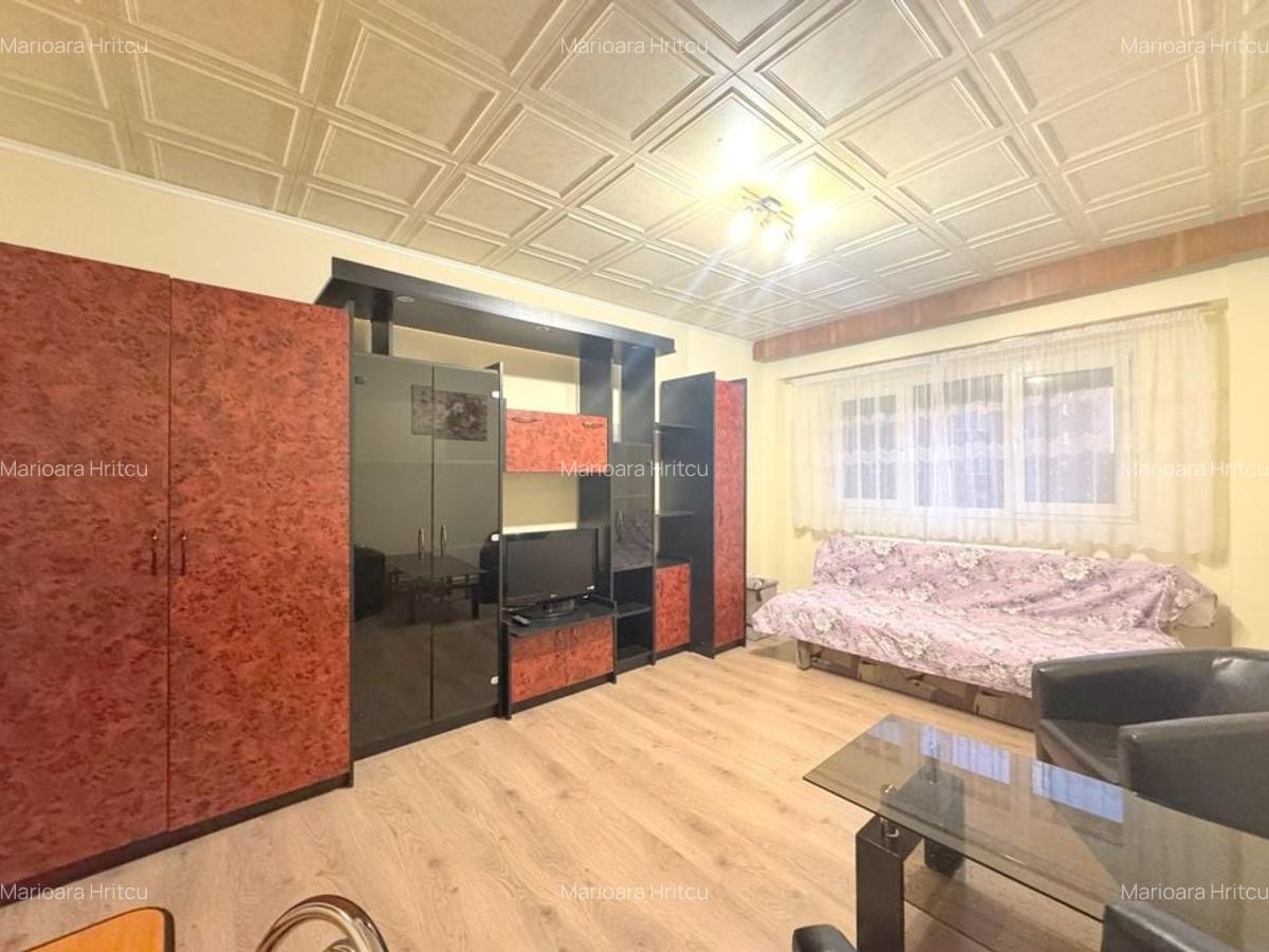 Apartament cu 3 camere pentru inchiriat-Complexul Studentesc - 5