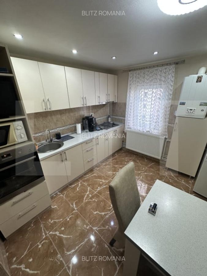 Apartament spatios cu 3 camere, complet renovat si excelent compartimentat - 3