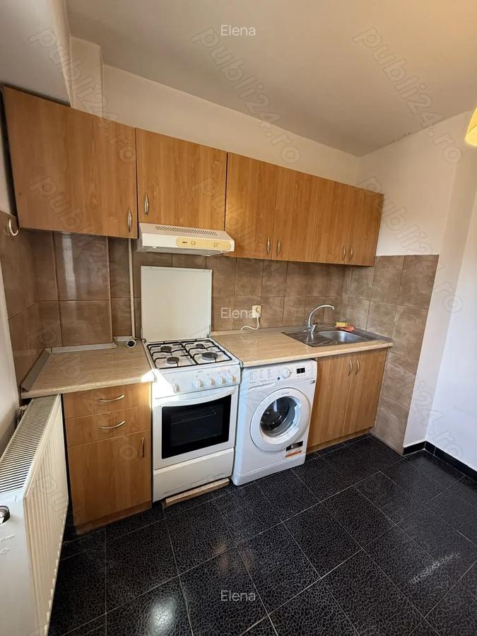 Proprietar - garsoniera de inchiriat - Nerva Traian bdul Unirii - 7