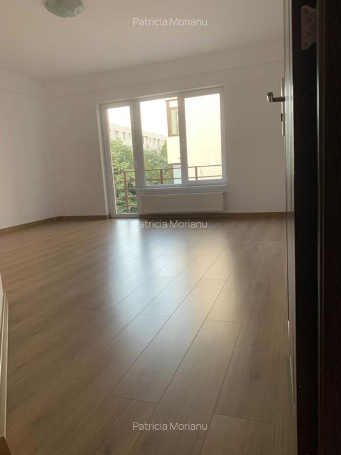 De închiriat apartament 2 camere Ozana - 1