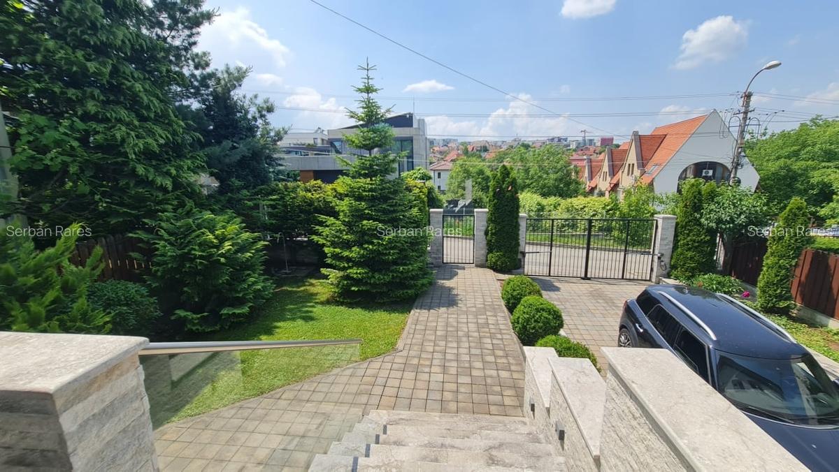 Vila Andrei Muresanu | Panorama Comision 0% - 4