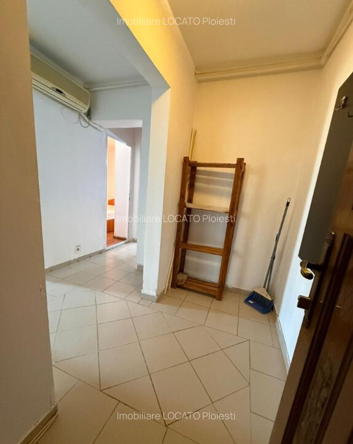 Republicii zona Mega Image 2 camere etaj 3 din 4 - 3