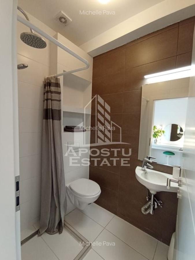 Apartament cu 3 camere, tip penthouse, loc de parcare, zona Crisan - 11
