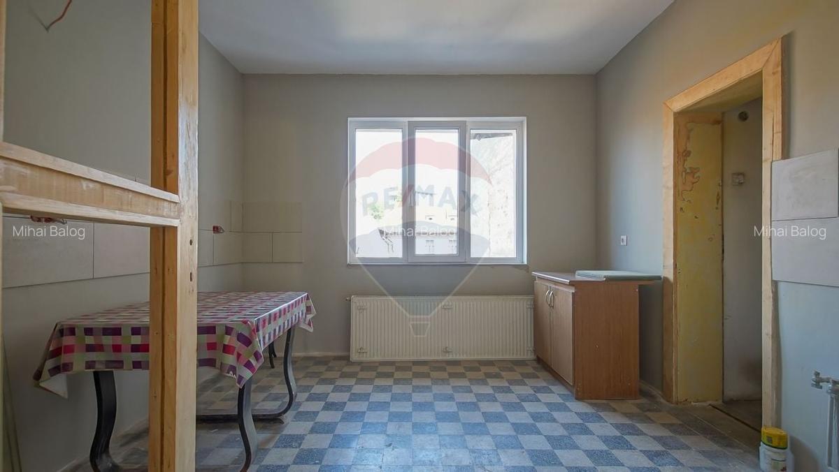 Apartament cu 3 camere de vanzare in zona Brasovul Vechi - 17