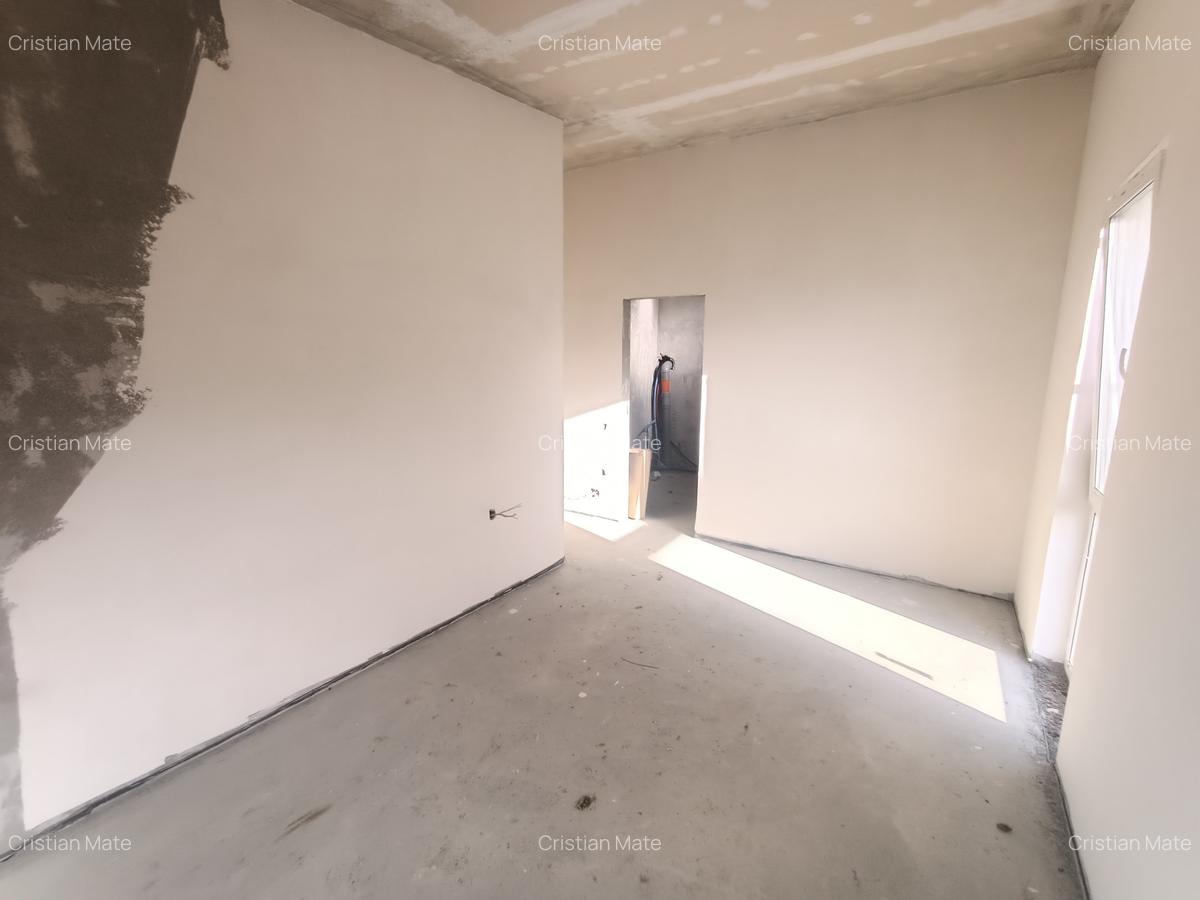 Casă cu 4 camere în Exterior Est - 7