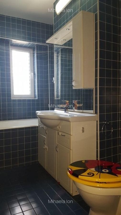 Apartament cu 3 camere semidecomandat, mobilat în Văcăresti - 12