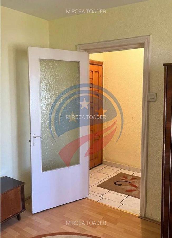 CHIRIE GARSONIERA VALEA ROSIE - 2