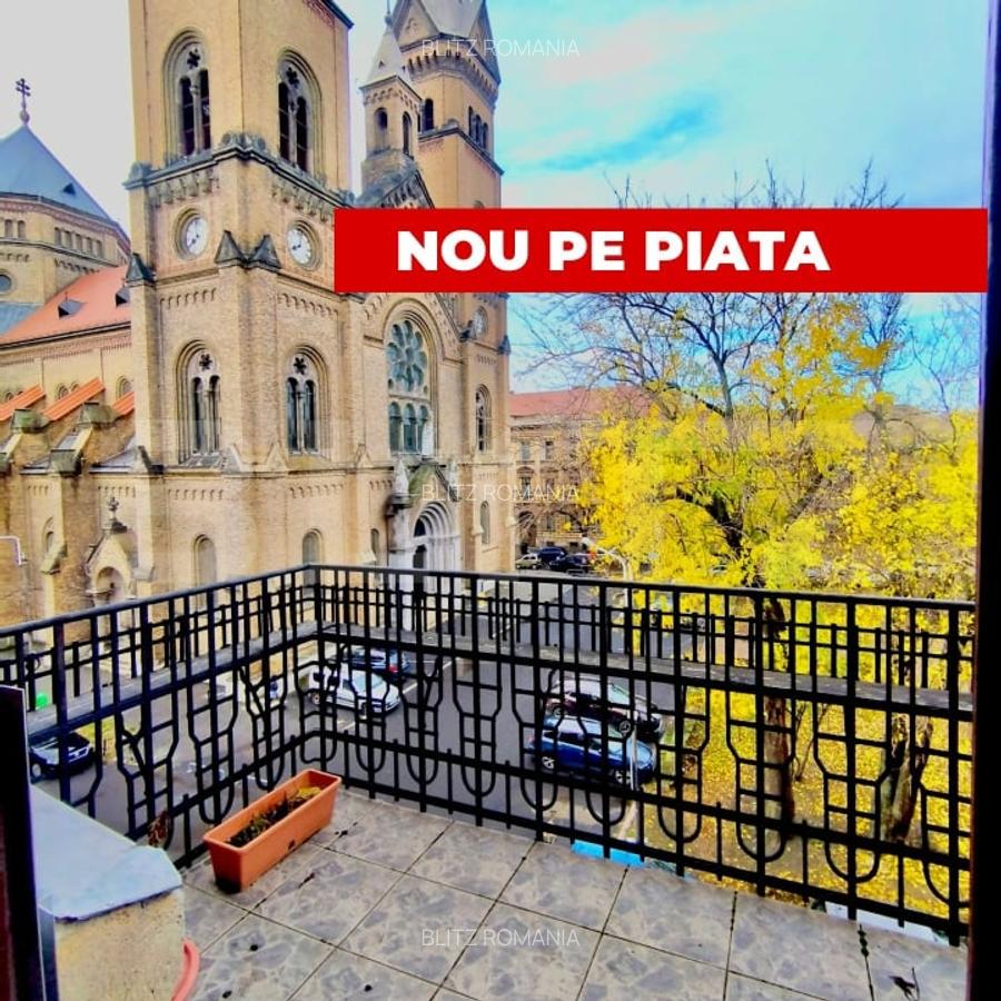 Cladire istorica, 4 camere-balcon si view spectaculos- Piata Romanilor - 1