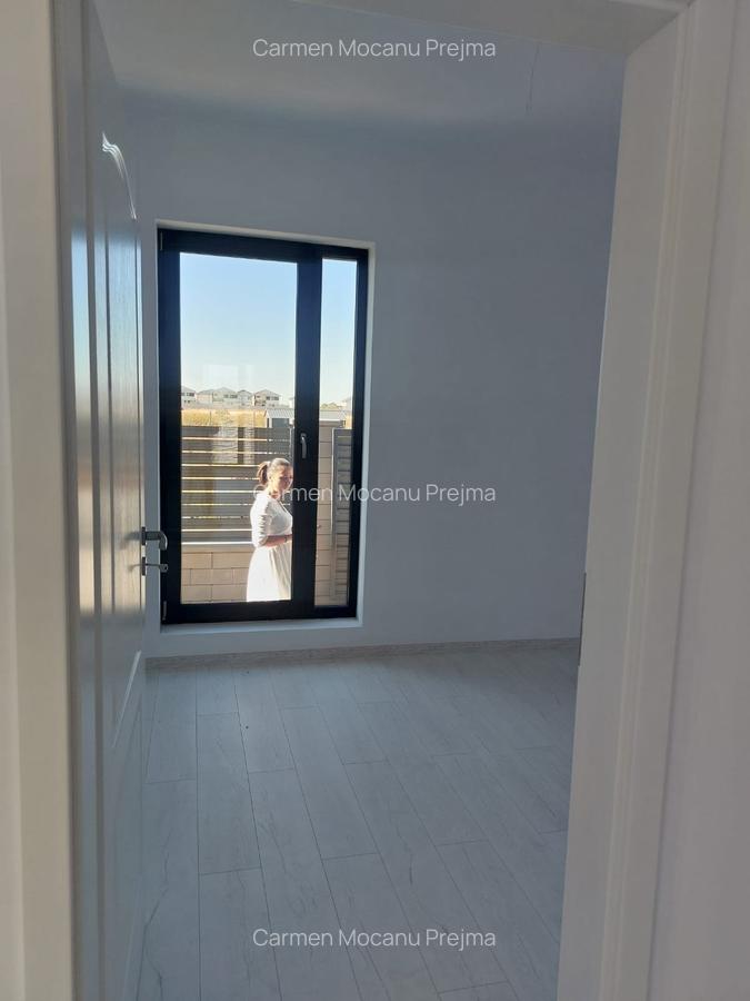 Casa individuala,la 4-5 minute de mers,pana in bulevard. - 9