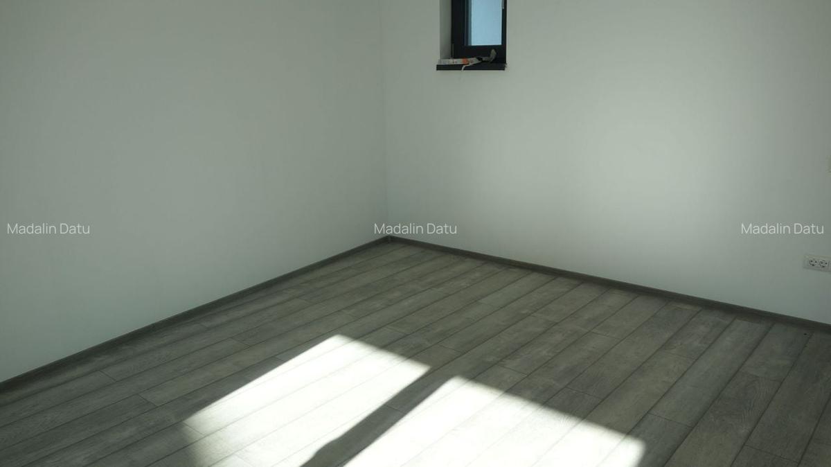 Metrou Piata Muncii-Decebal - 5