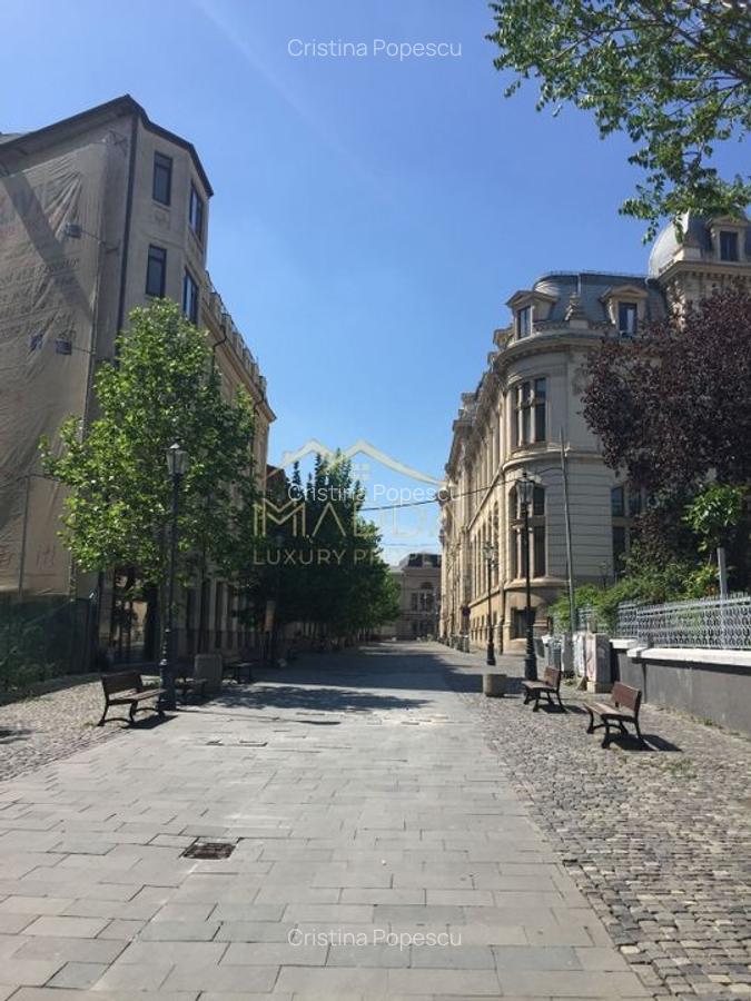 Apartament cu 5 camere semidecomandat, mobilat în Centrul Istoric - 21