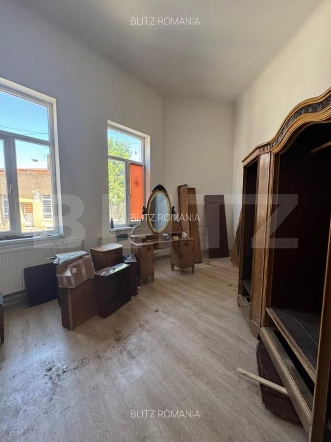 Casa Interbelica, 75 mp, zona Ultracentrala - 1