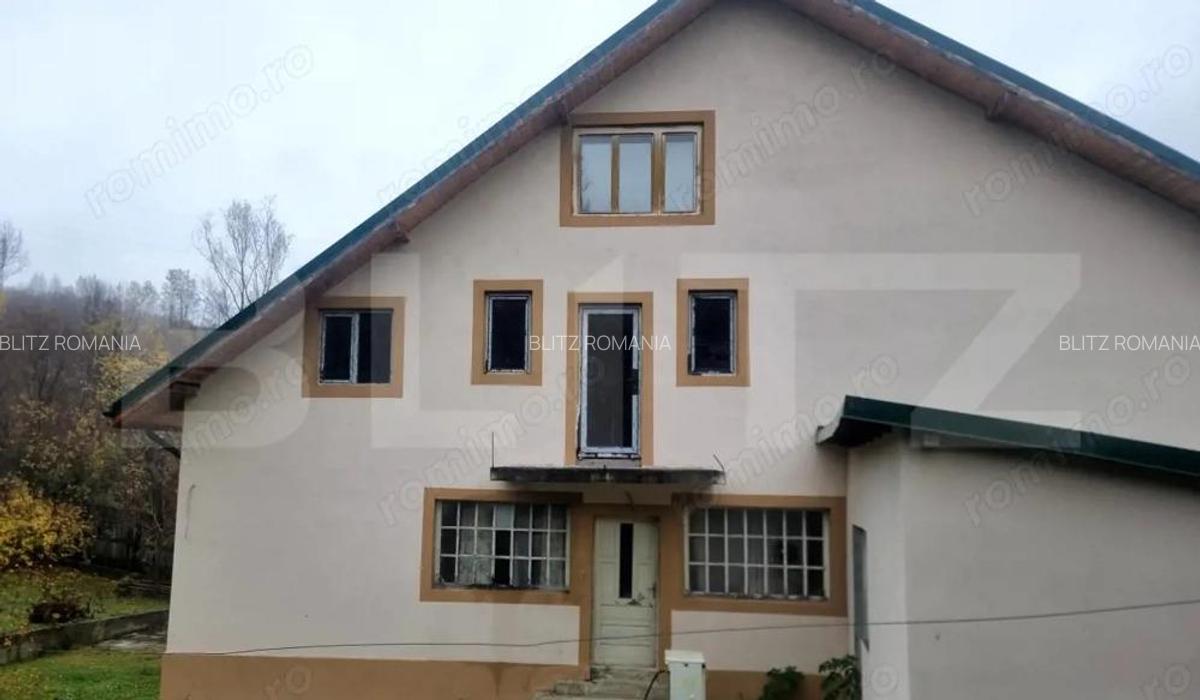 Casa spa?ioasa ideala pentru re?edin?a , casa de vacan?a sau pensiune - 5