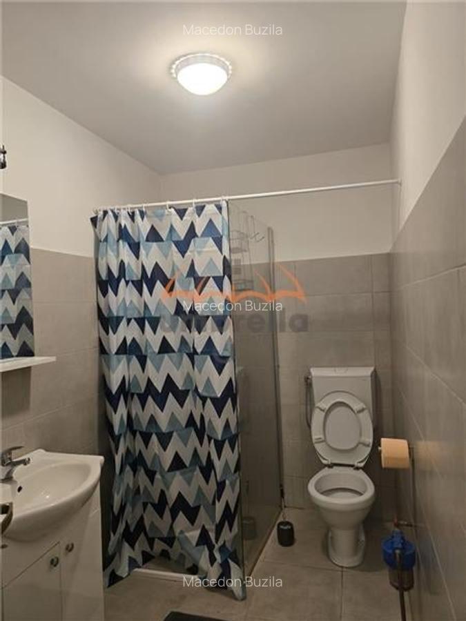 Apartament de inchiriat  107/?, ultracentral, P-ta Unirii - 5