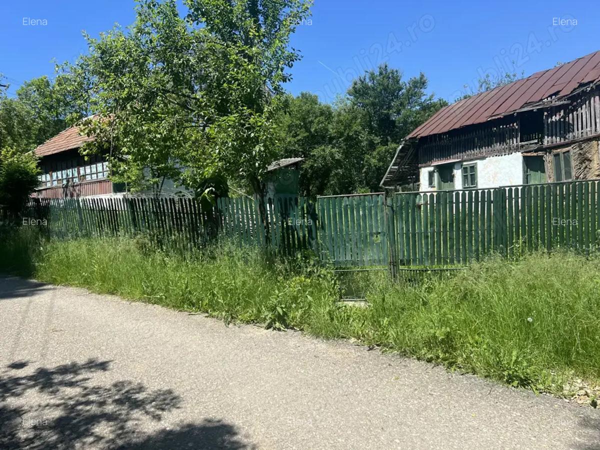 Casa ?i teren de vinzare - 5