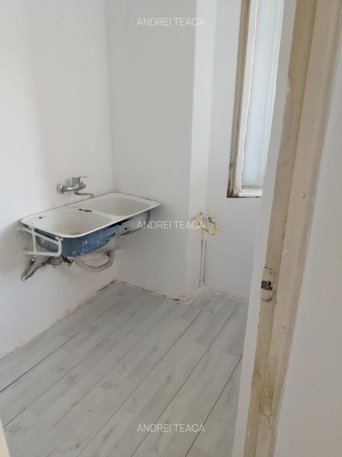Garsoniera cu priveliste spre munti, cartier Noua Brasov - 2