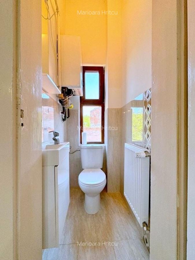 Apartament cu 4 camere semidecomandat în Central - 13