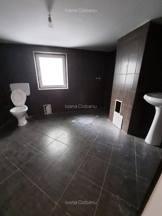 Vand apartament cu 3 camere la casa, Centrul Civic, Liceul Mesota - 5