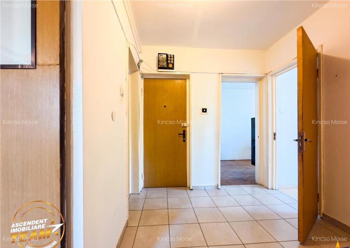 Tur Virtual! Decomandat,3 camere,locatie favorabila,Simeria, - 17