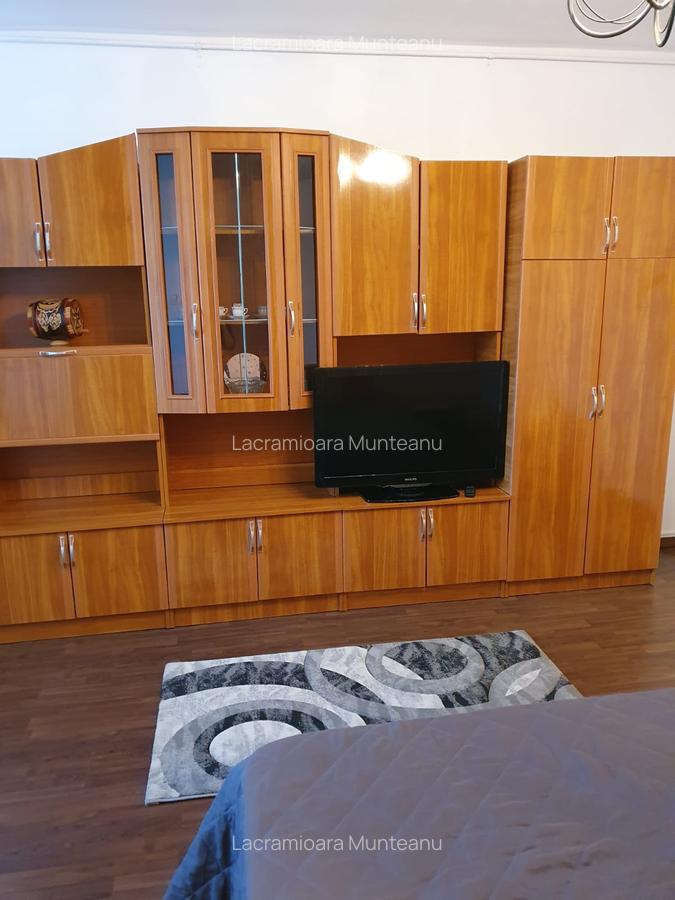 Iancului , Pantelimon , Piata Delfinului - 15