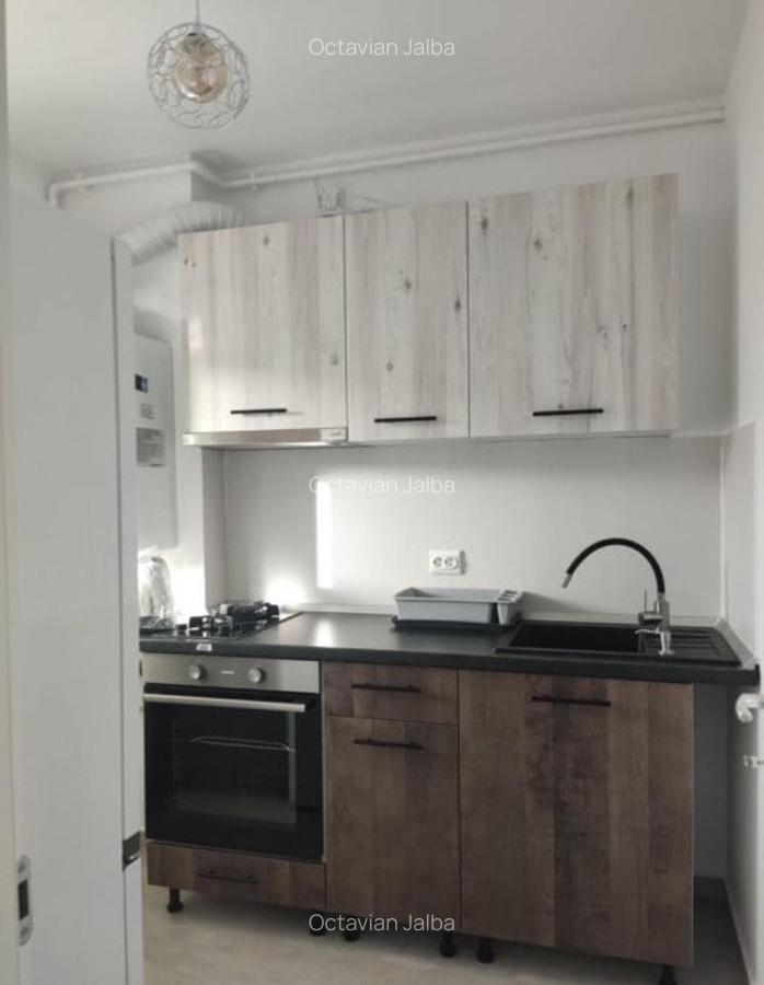 Garsoniera, 40 mp, bloc nou, centrala, Hils Brauner - 5