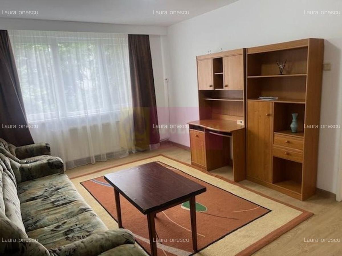 Apartament 3 camere Titan- Ozana. - 1