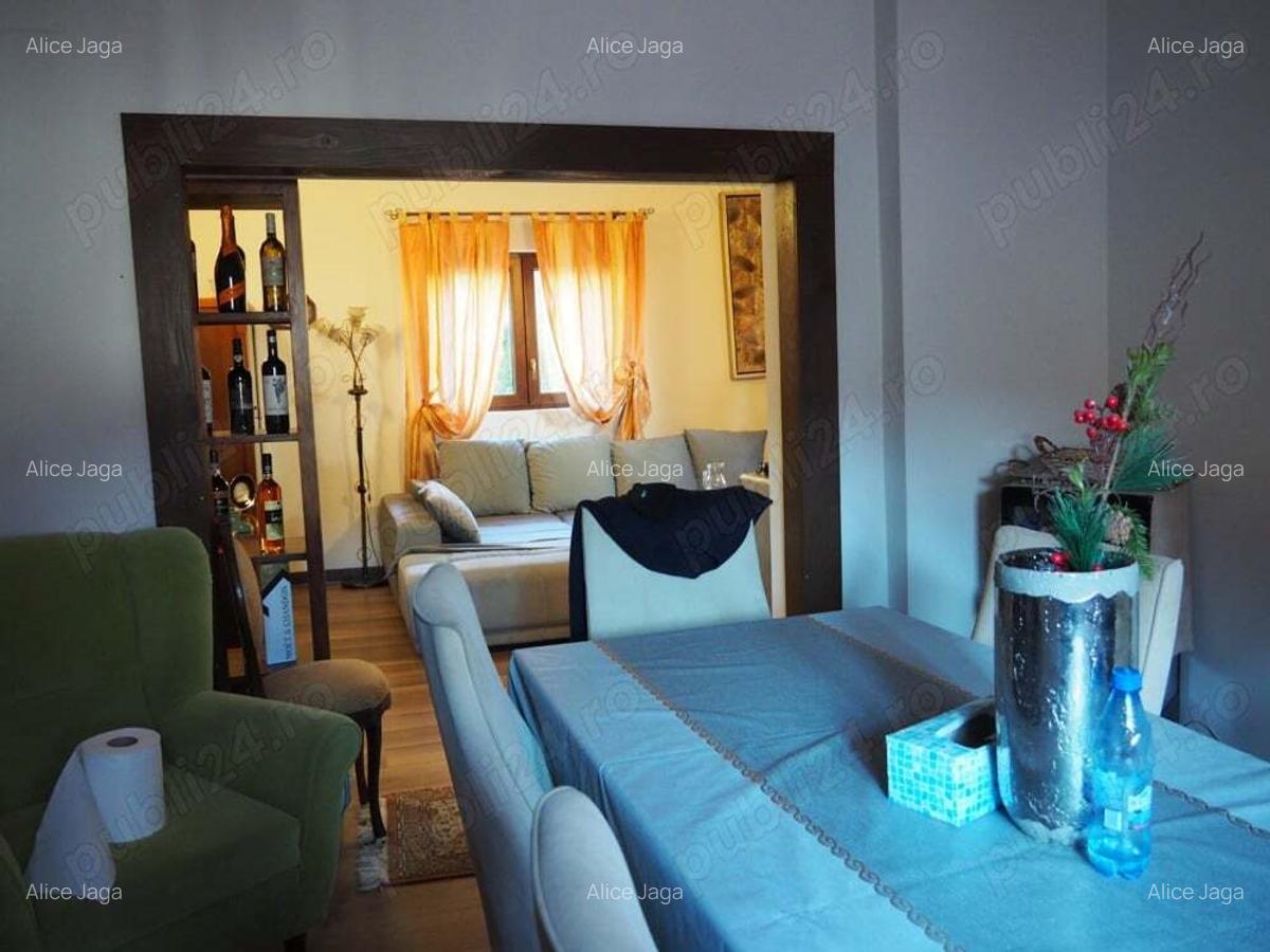 Vila de vanzare Bu?teni - 4