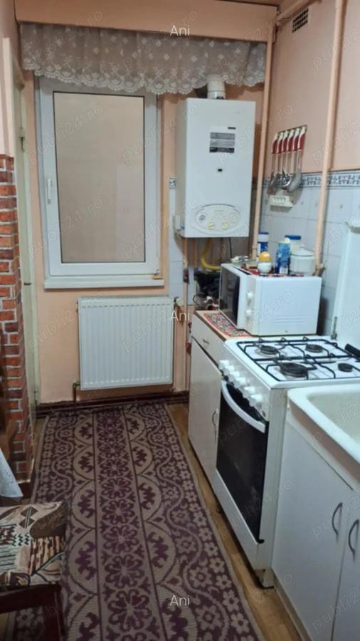 Apartament 3 camere decomandat etaj 1 - 6