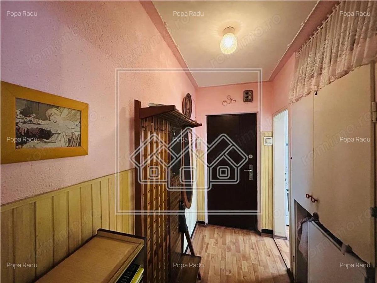 Ap cu 2 camere, balcon, etaj 3 4, zona Terezian - 8