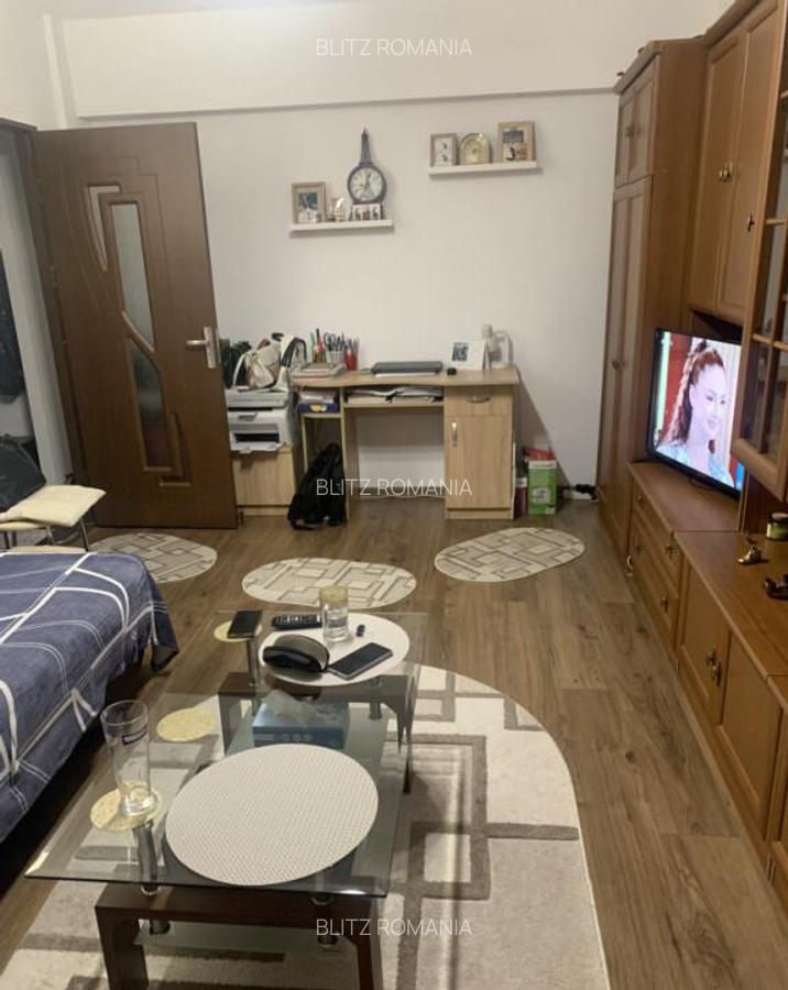 Apartament 2 camere decomandat, zona Electroputere Mall - 3