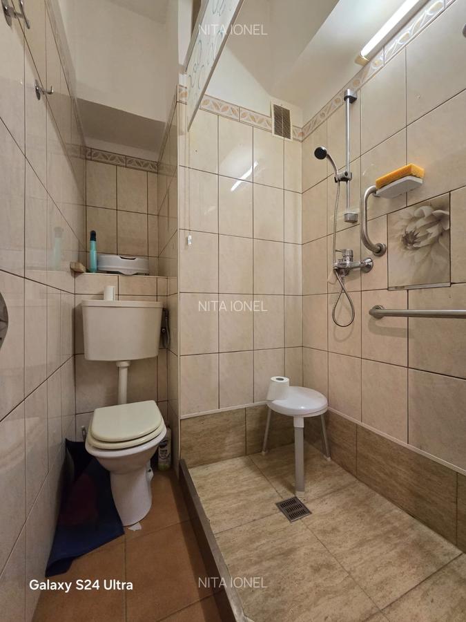 Apartament cu 3 camere decomandat, mobilat în P-ța Victoriei - 18