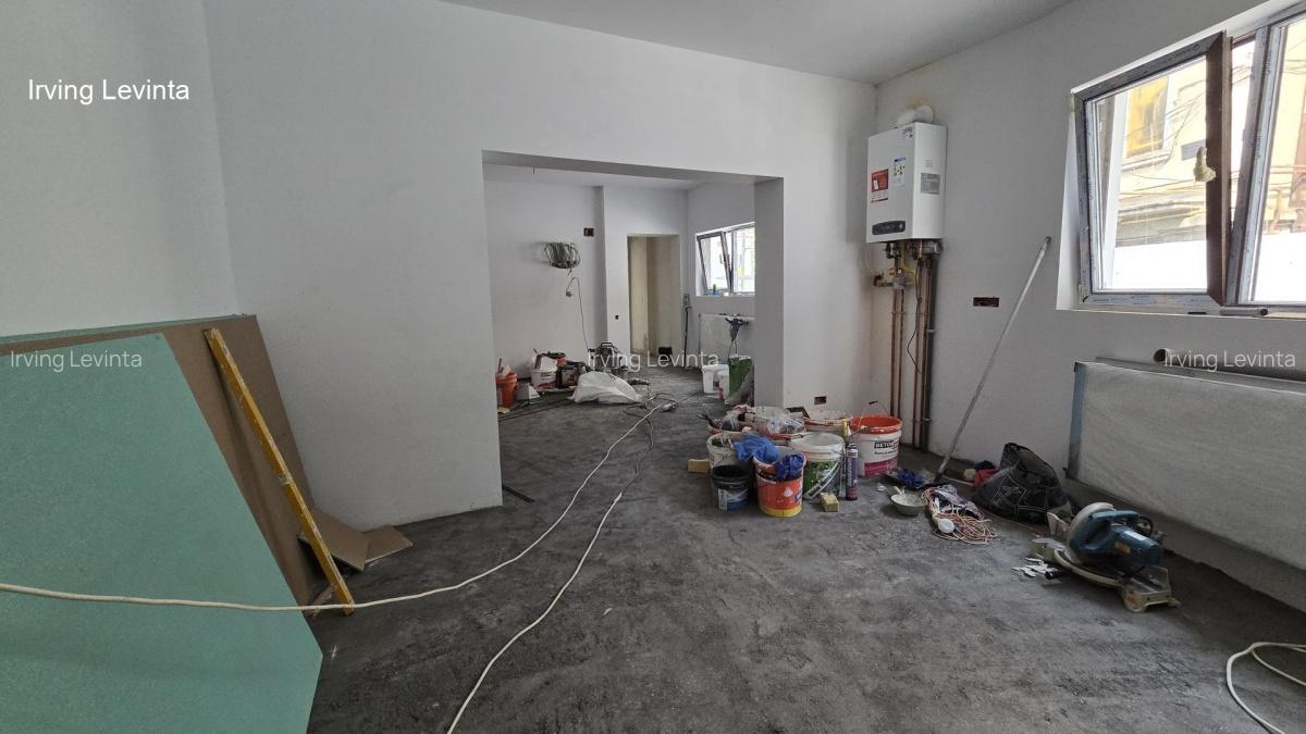 Refugiu  boem din inima Bucurestiului. Casa eleganta din 1935 renovata modern. - 13