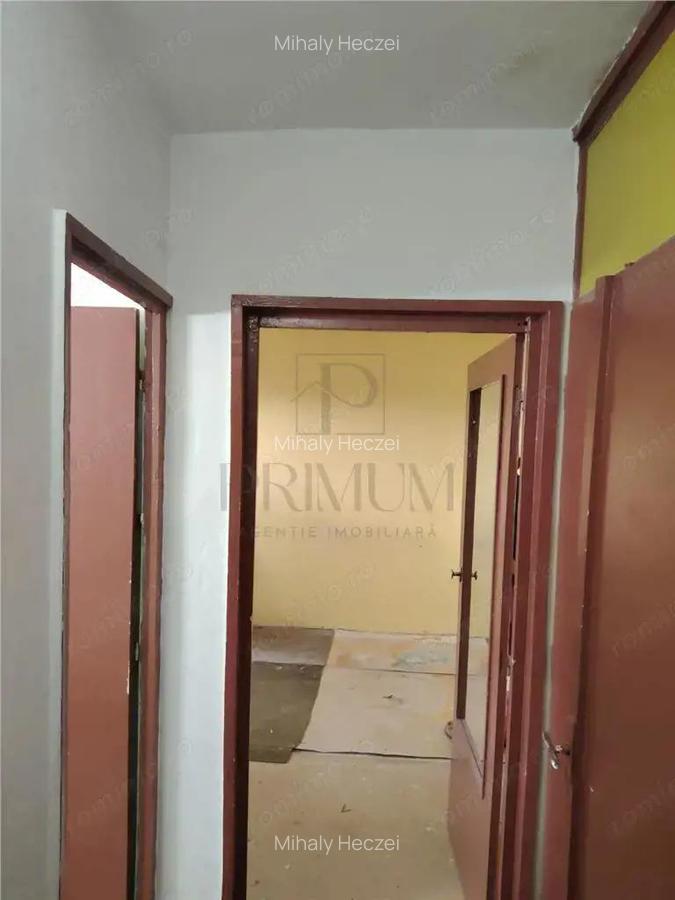 Apartament spatios - Bucatarie Inchisa - Balcon - Centrala Proprie - Clima - Zona Lunei - 4