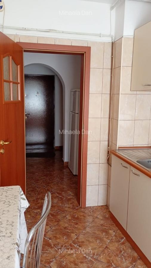 Apartament -2 camere -Zona Margeanului - 8