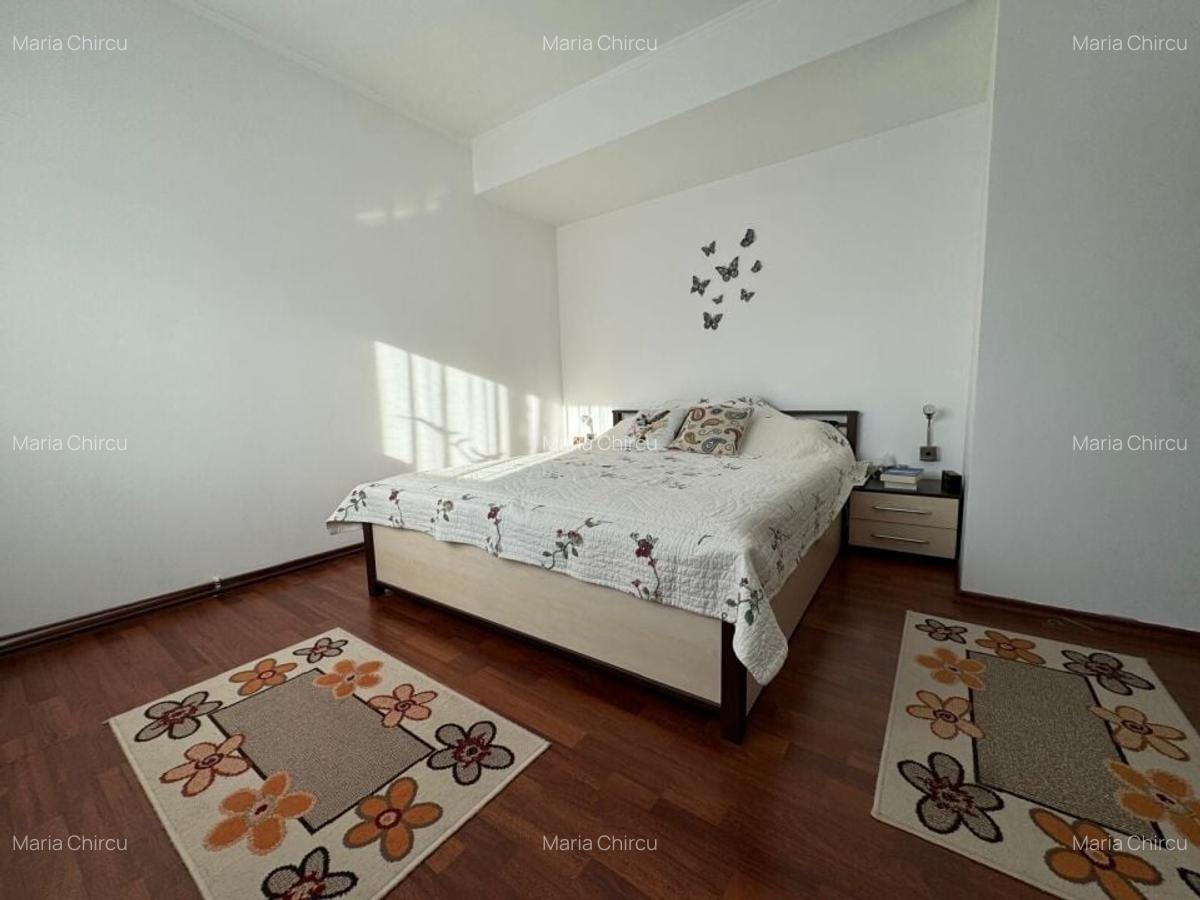 Vila Individuala 7 Camere 4 Locuri de Parcare Curte - 11