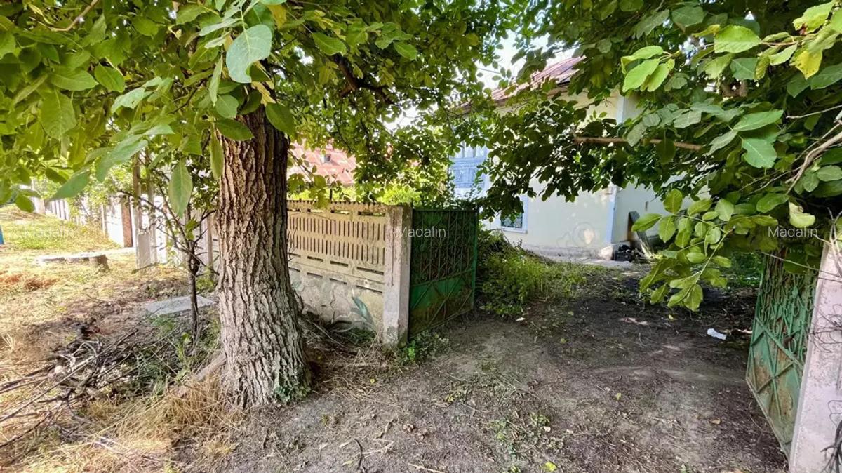 Casa locuibila la tara judetul Valcea zona pitoreasca - 11