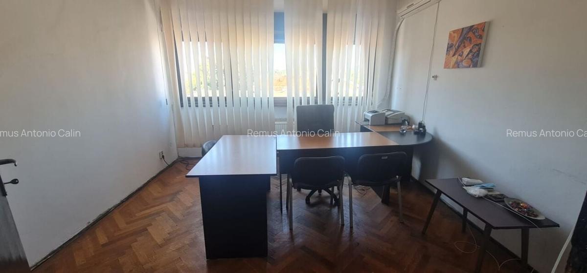 Cartierul Armenesc Ultracentral Apartament 4 camere - 10