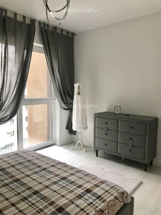 Apartament cu 2 camere decomandat în Palat - 3