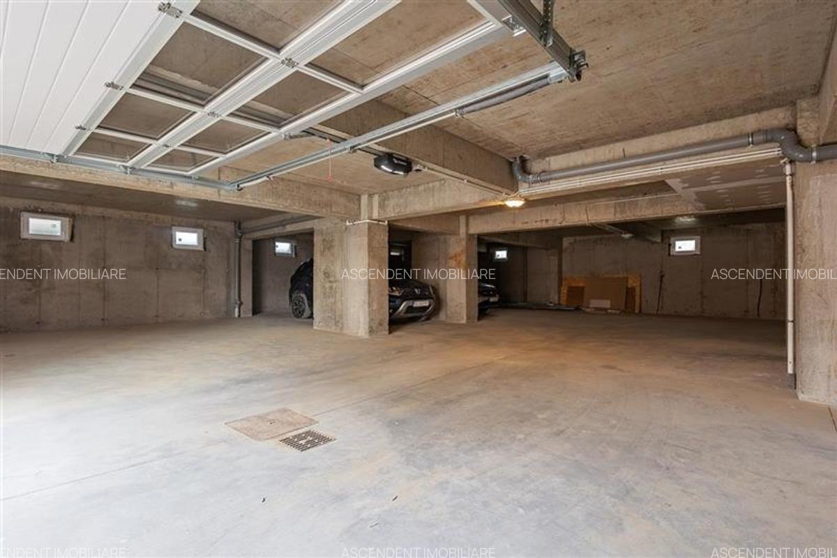 Studio,regim vila,LUX protocol,doua terase,pod propriu,Tractorul,Brasov:Film& Li - 15